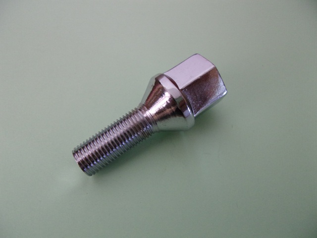 Болт колеса М12х1.25 h=28мм Cr, ключ 17, конус (20шт)